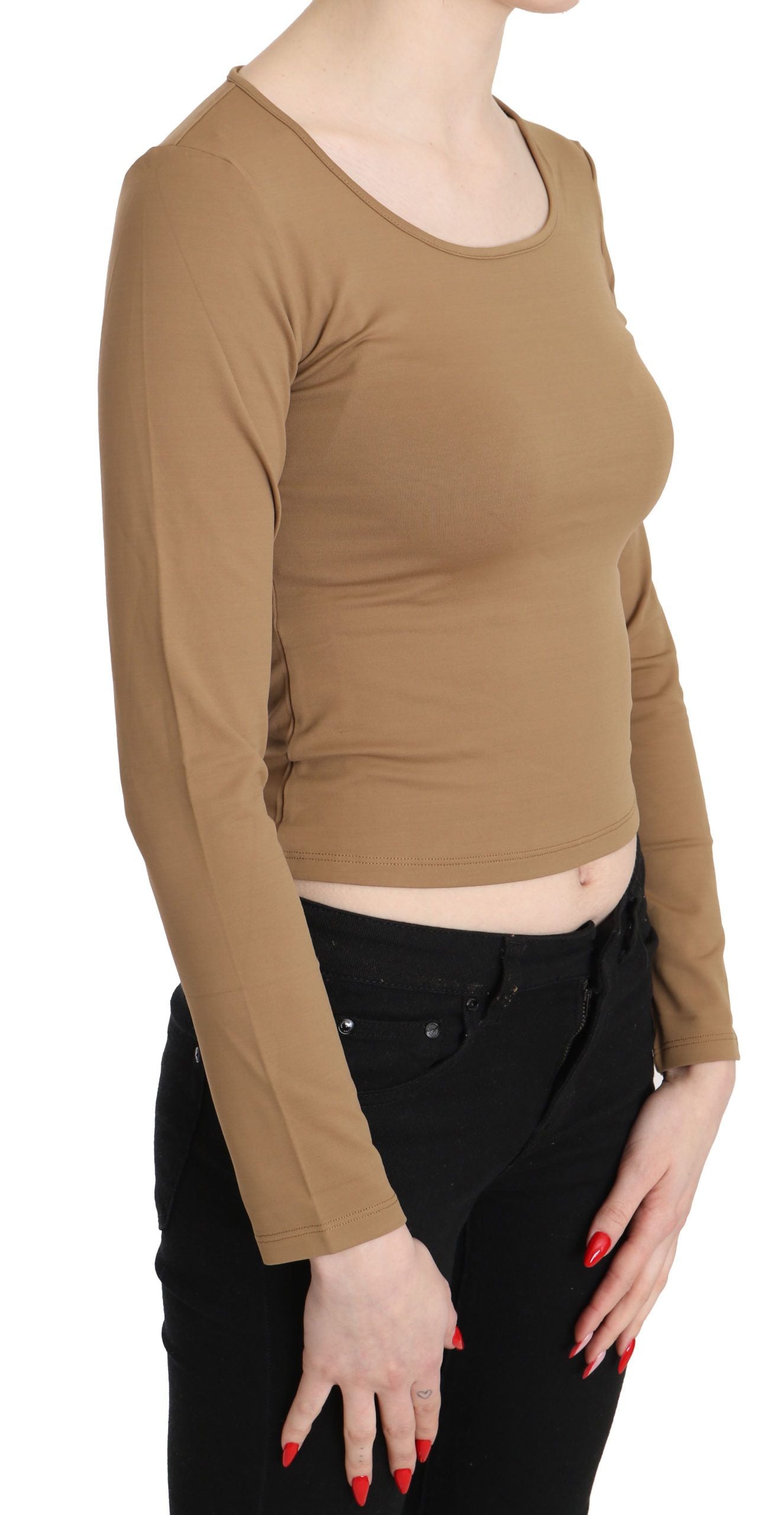 Blusa top corto ajustado de manga larga con cuello redondo marrón