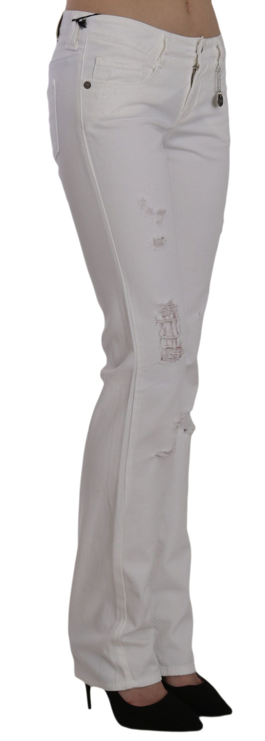 Pantaloni jeans dritti slim fit in cotone bianco