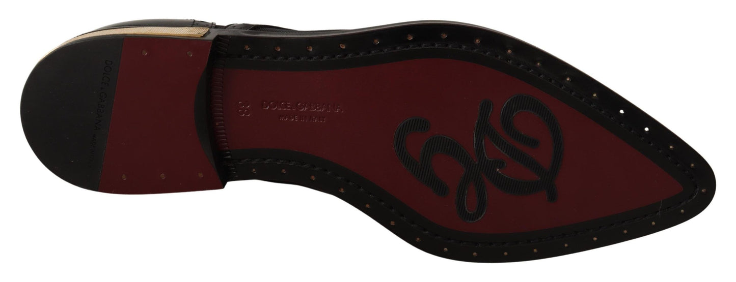 Broque-Schuhe aus schwarzem Leder mit durchsichtiger Flügelspitze