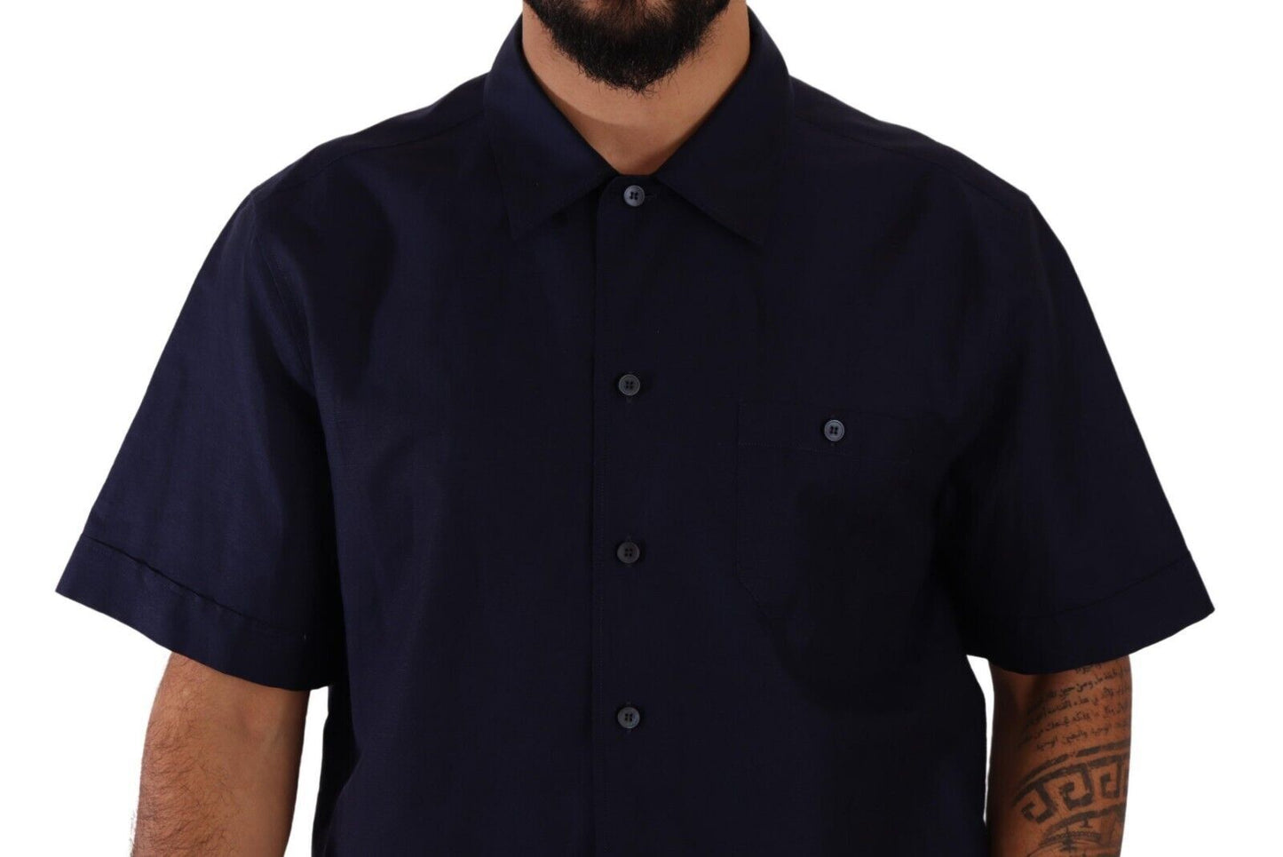 Marineblaues Button-Down-Hemd mit kurzen Ärmeln