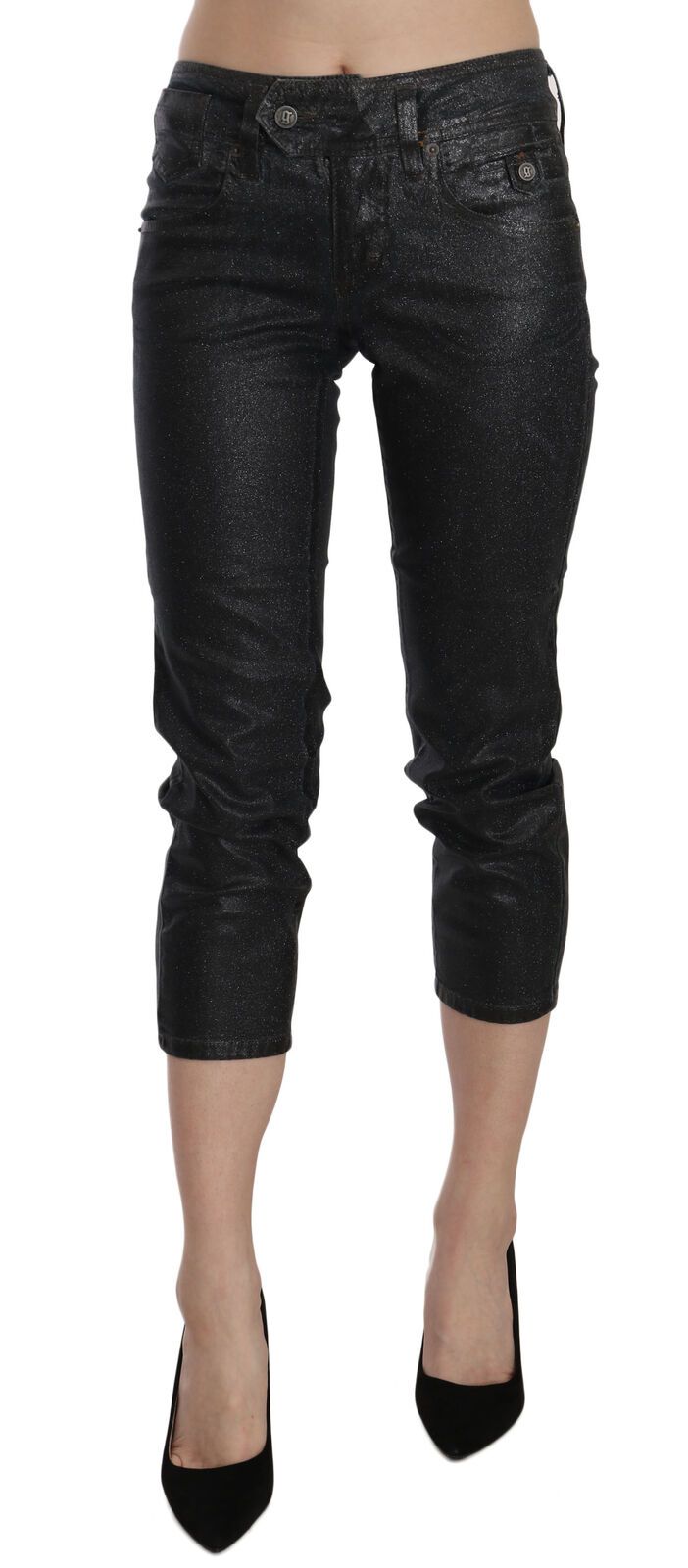 Pantalones vaqueros cortos de pierna delgada y cintura media lavados negros
