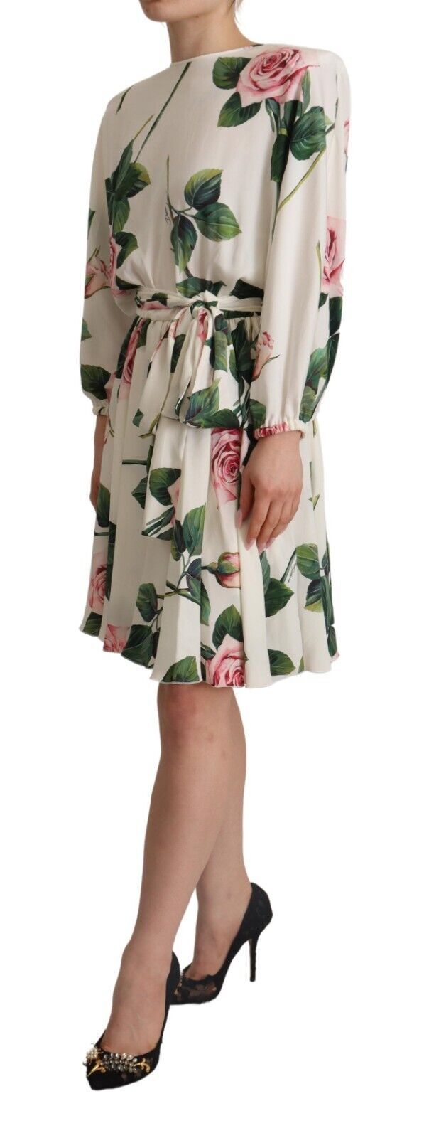 Weißes A-Linien-Kleid mit langen Ärmeln und Rosendruck