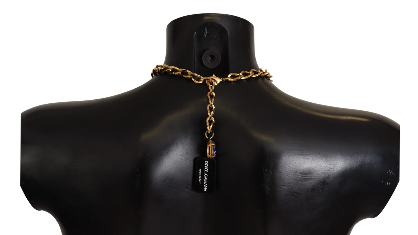 Collar con colgantes de perlas de color rosa púrpura y cristal de latón dorado