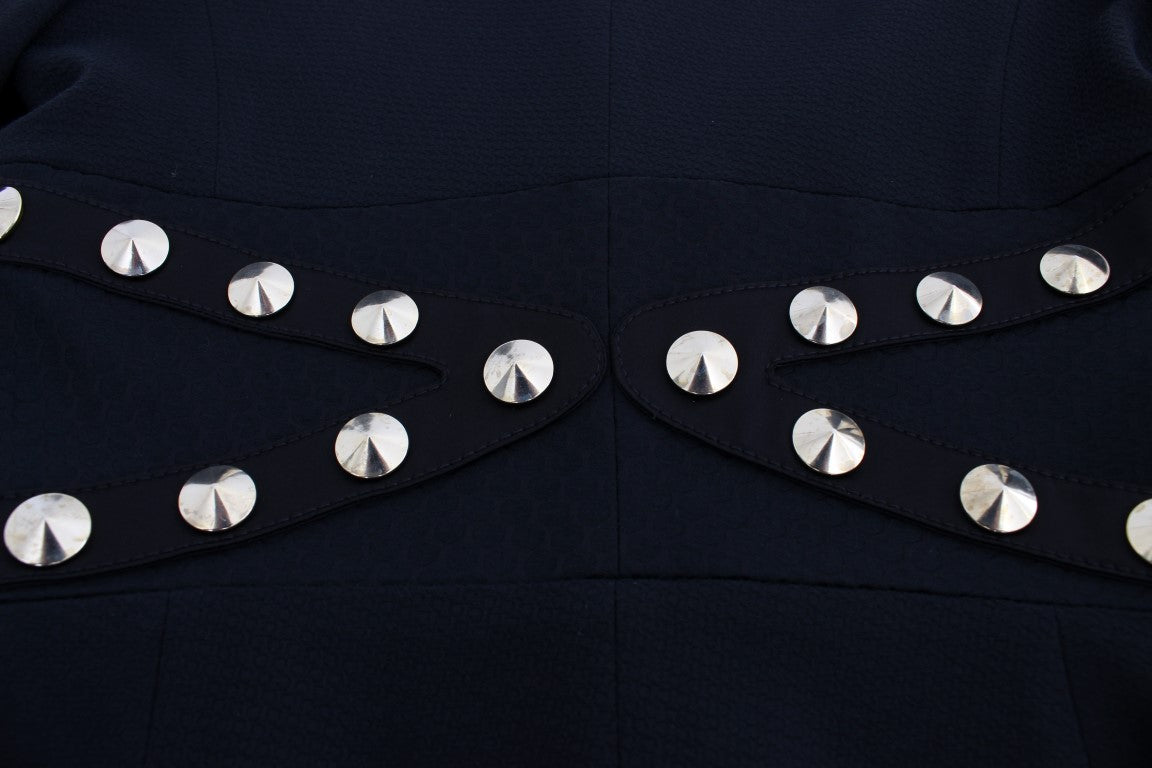 Blazer negro elástico Exte Chic con detalle de botón dorado