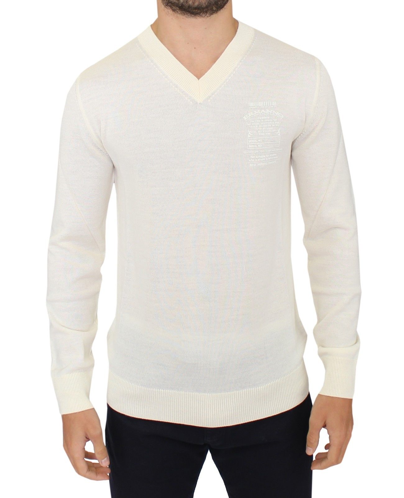 Jersey color blanco roto con cuello en V y mezcla de lana