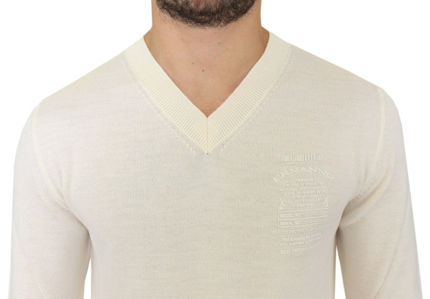 Jersey color blanco roto con cuello en V y mezcla de lana