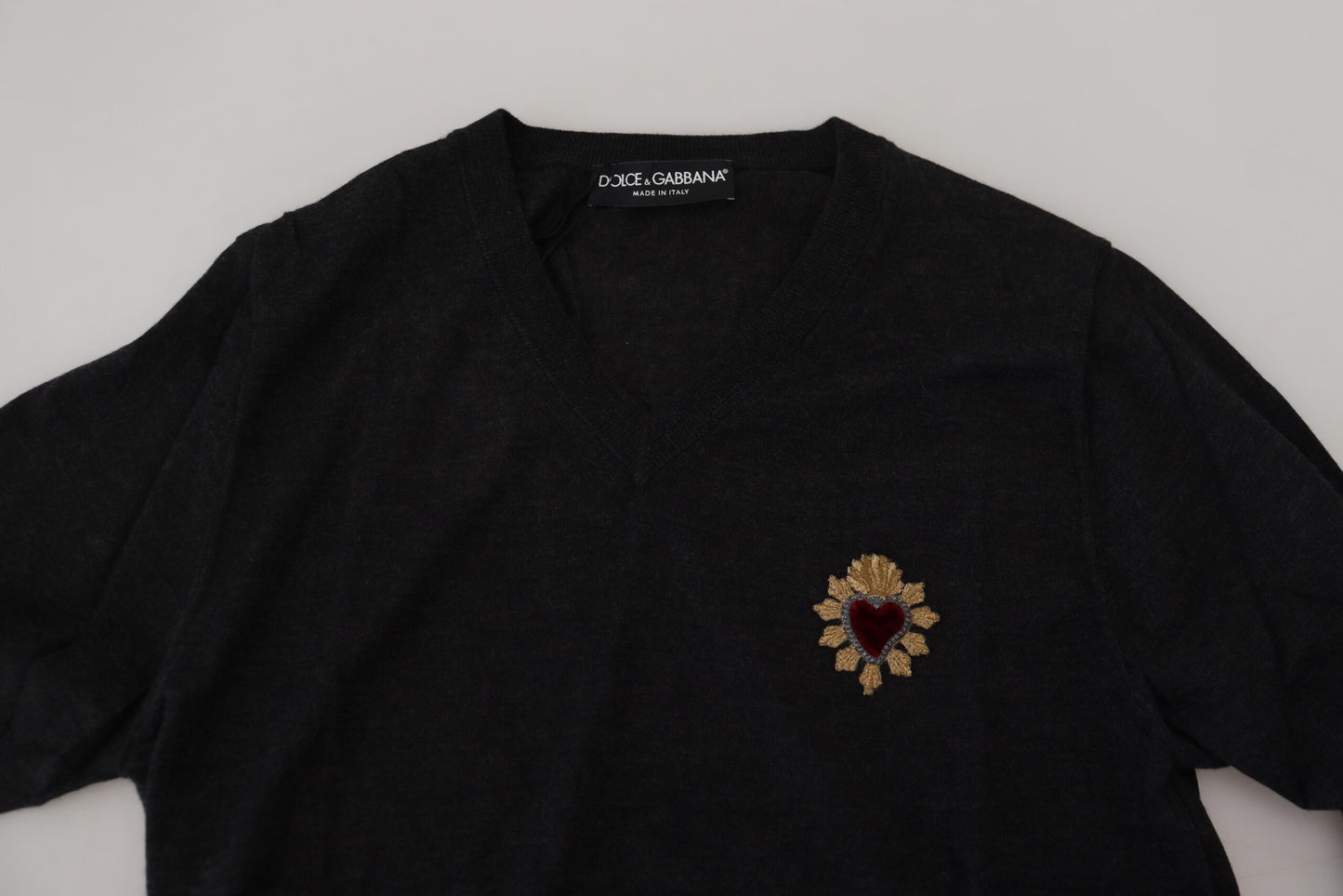 Dolce & Gabbana Kaschmirpullover mit V-Ausschnitt und Herzstickerei