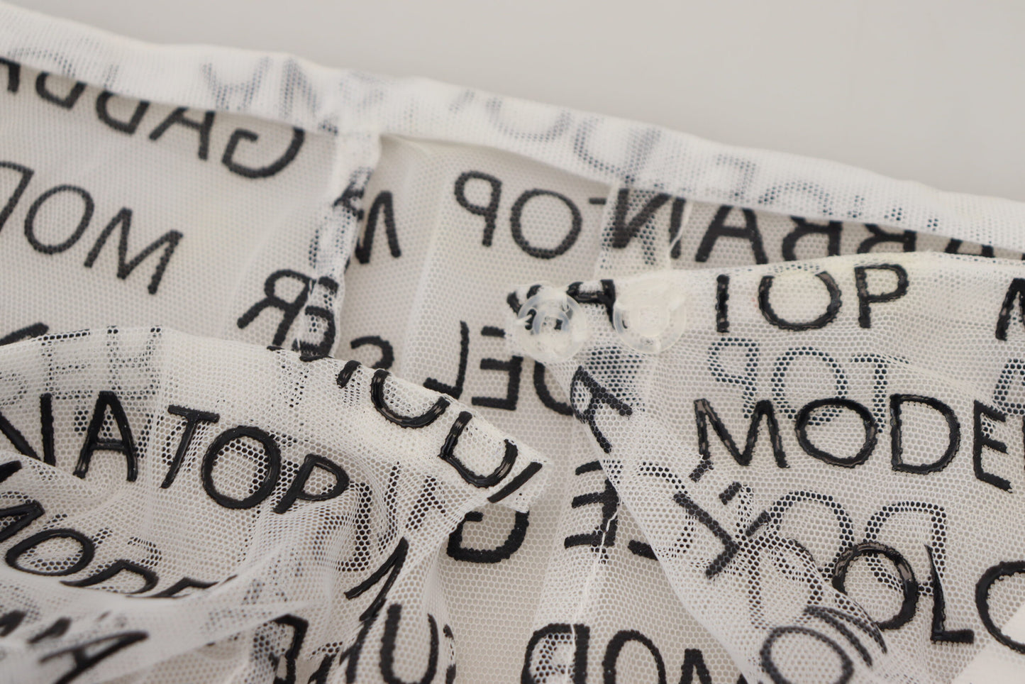 Minigonna a trapezio con logo bianco trasparente