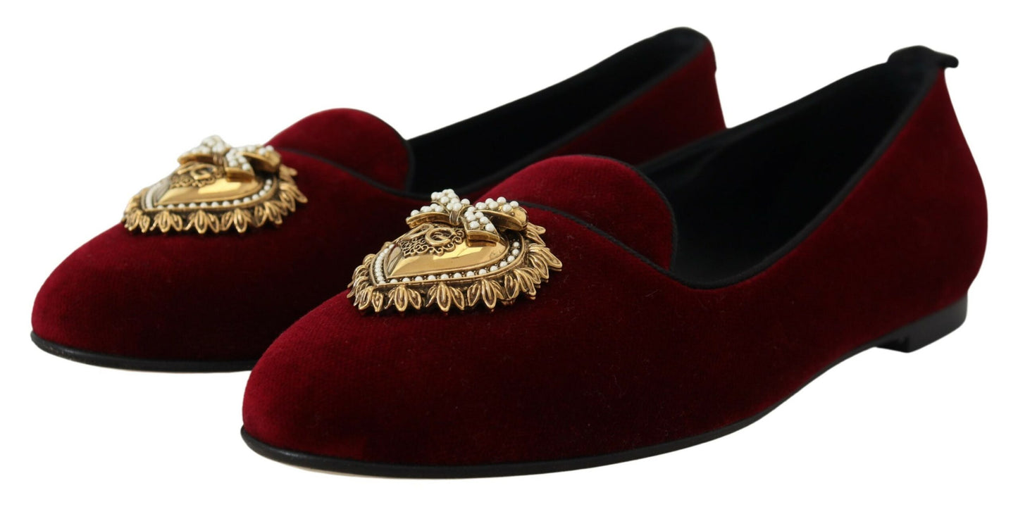Dolce & Gabbana – Bordeauxfarbene Loafer „Devotion“ aus Samt