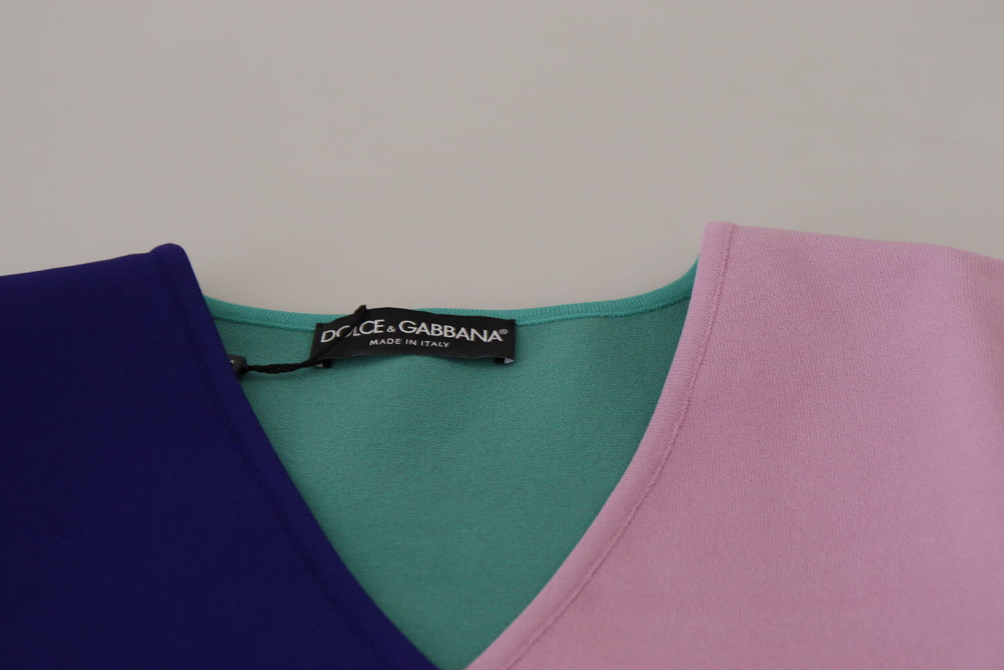 Maglia a maniche lunghe in viscosa scollo a V multicolor