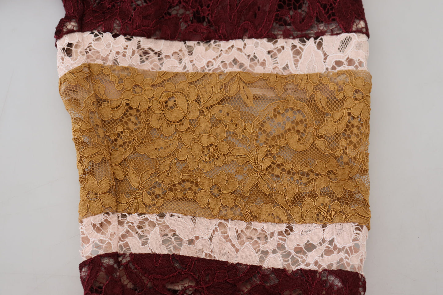 Maglione pullover con scollo a V in pizzo multicolor