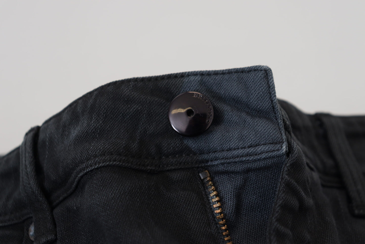 Jeans denim da donna slim fit in cotone nero