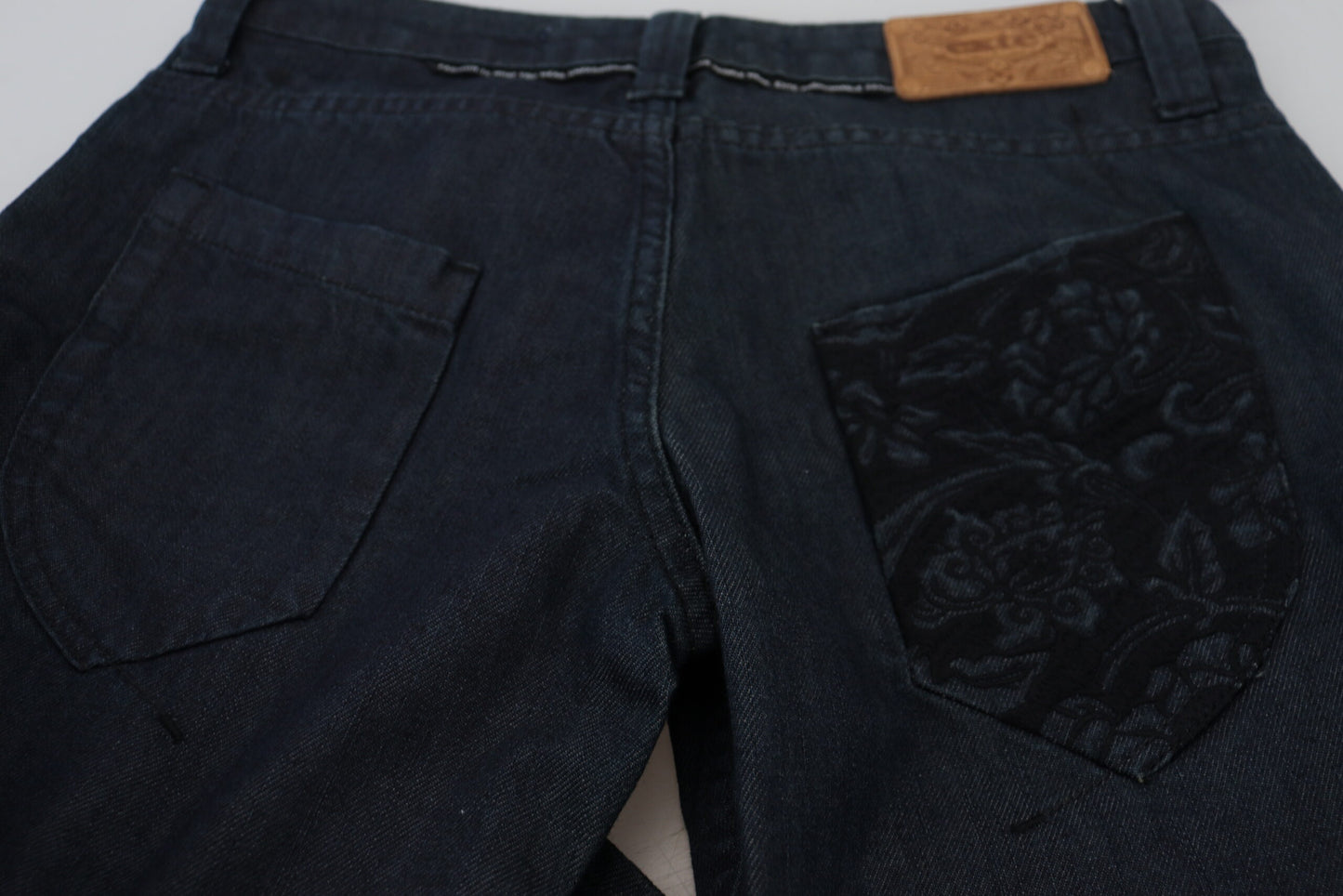 Jeans denim da donna dritti a vita bassa blu scuro