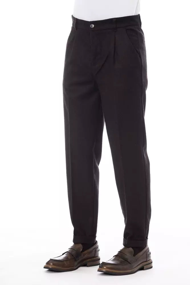 Vaqueros y pantalón de lana marrón