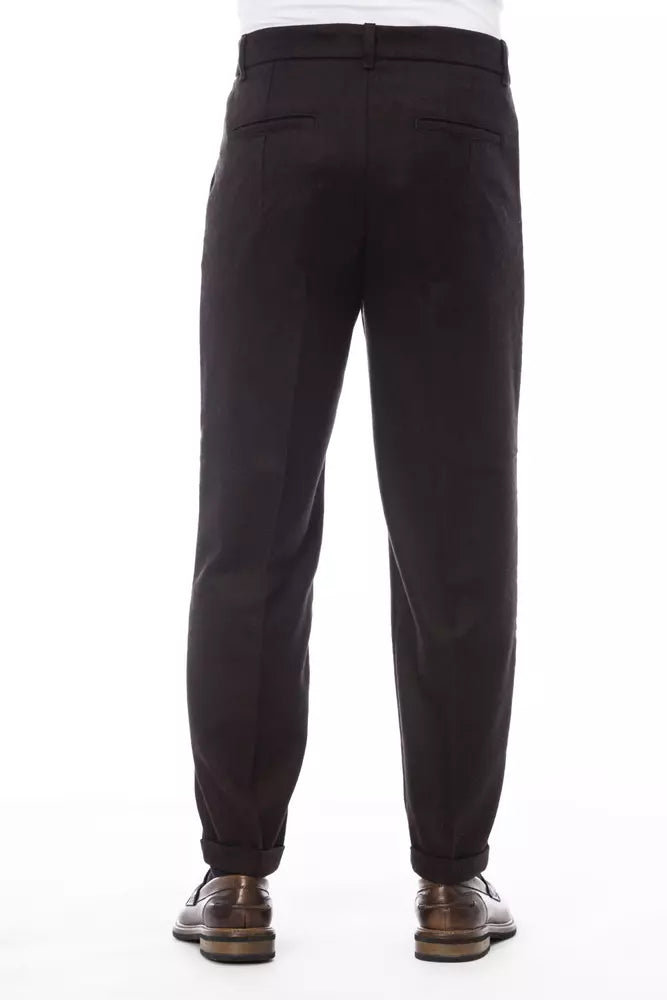 Vaqueros y pantalón de lana marrón