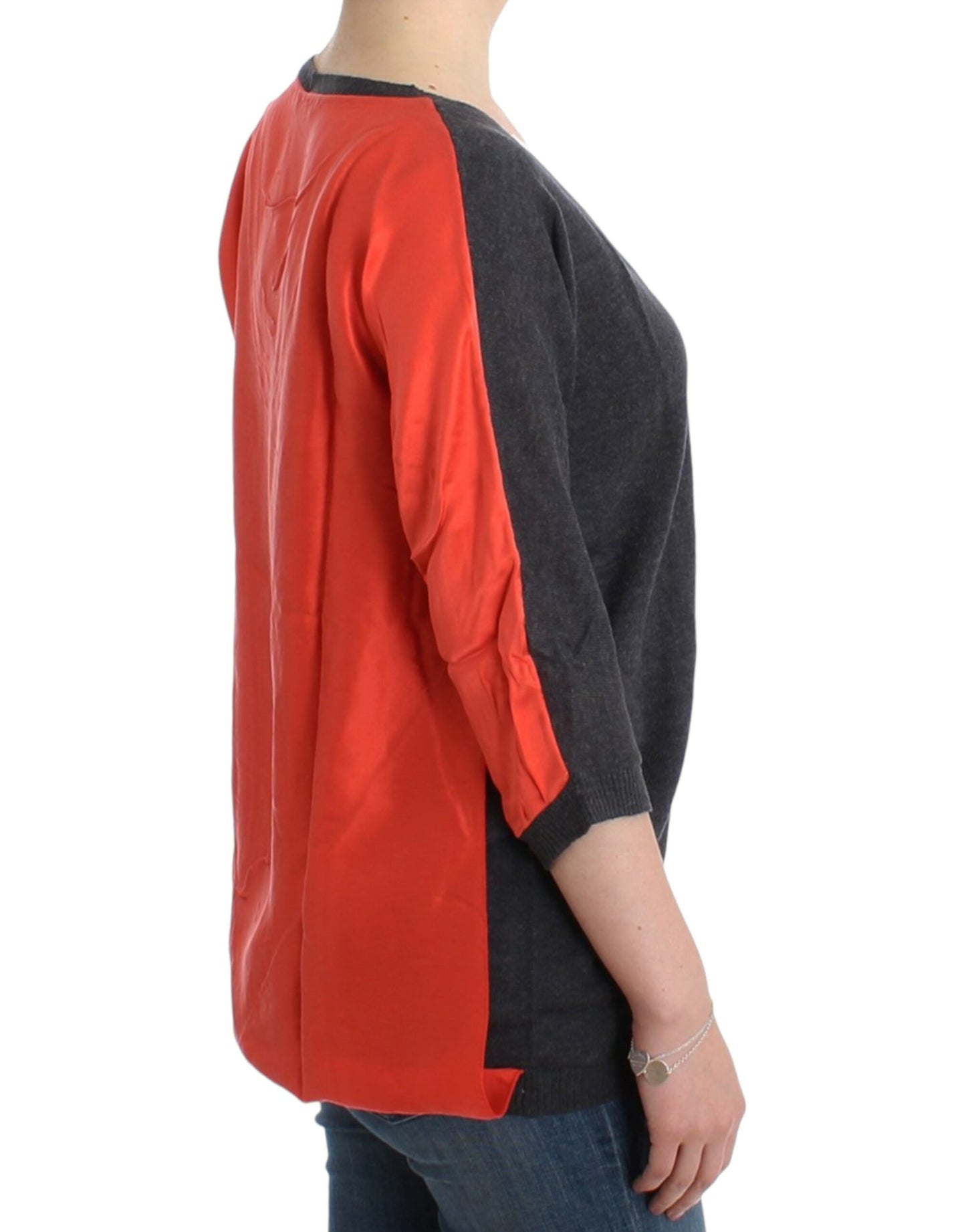 Costume National Chic V-Ausschnitt Alpaka-Mischung Kurzarmpullover