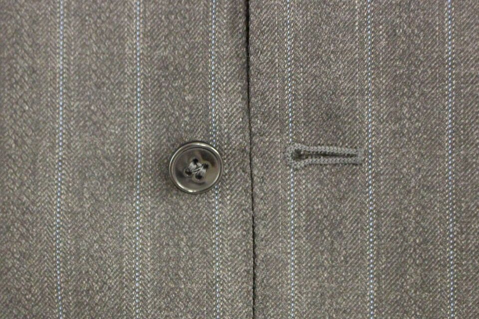 Chaleco gris de lana a rayas con logo Gilet Weste
