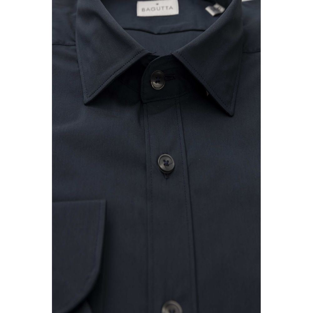 Bagutta Elegance: Camisa ajustada con cuello francés