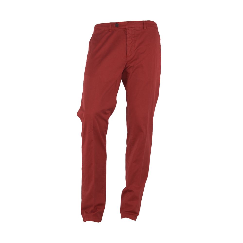 Vaqueros y pantalón de algodón rojos