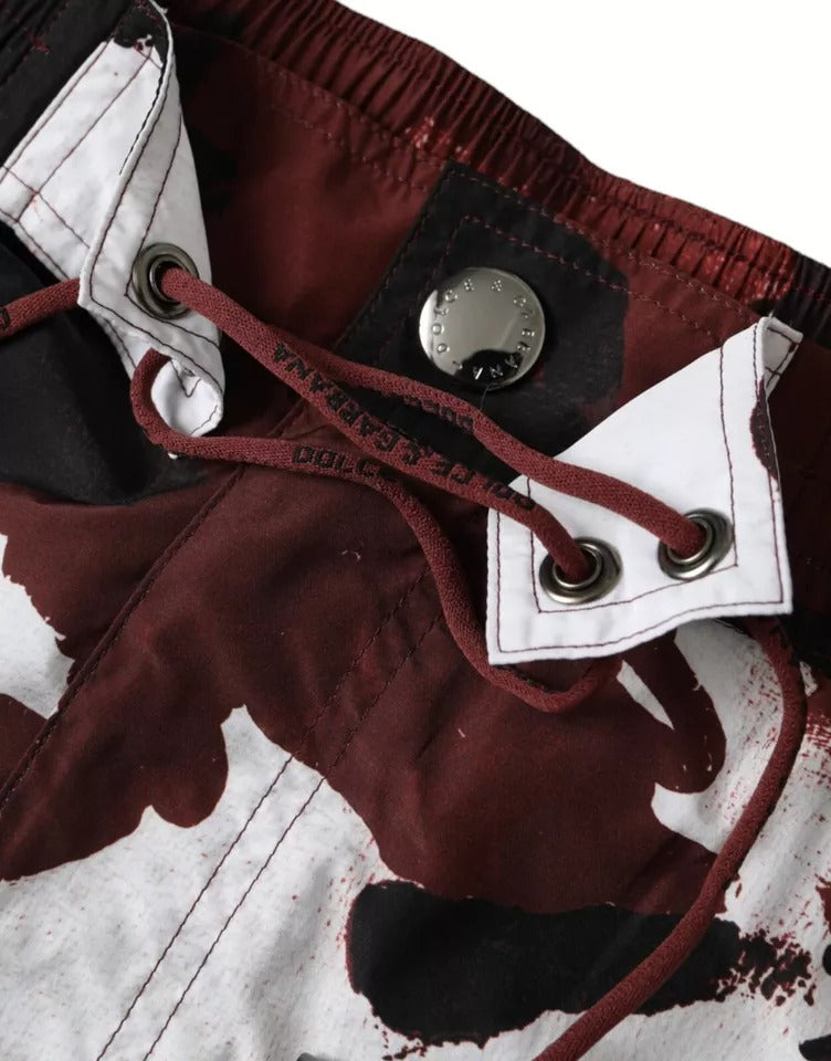 Dolce & Gabbana Mehrfarbige Camouflage DG Logo Strandmode Shorts Bademode