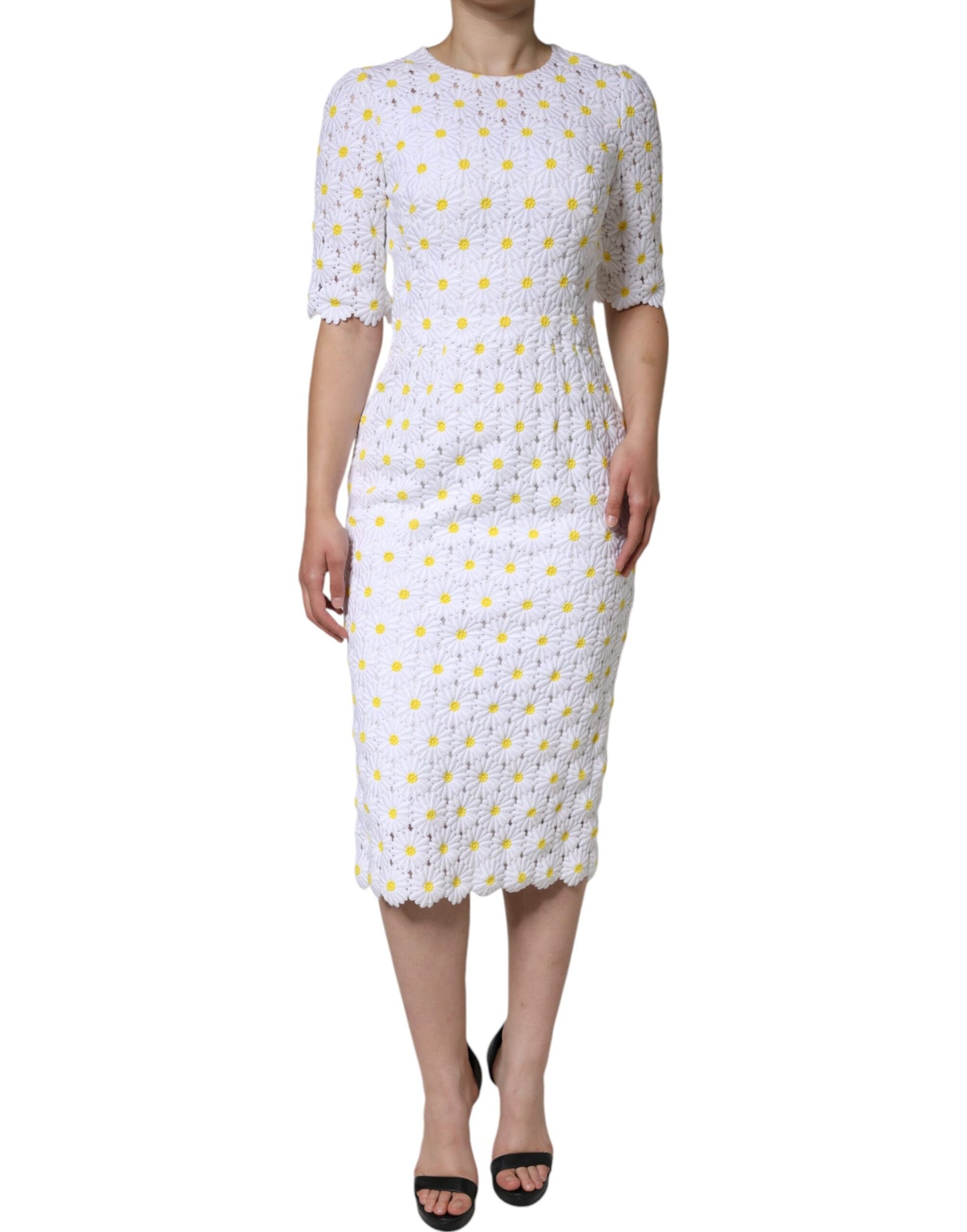 Dolce & Gabbana – Weißes Midi-Etuikleid aus Gänseblümchen-Makramee-Spitze