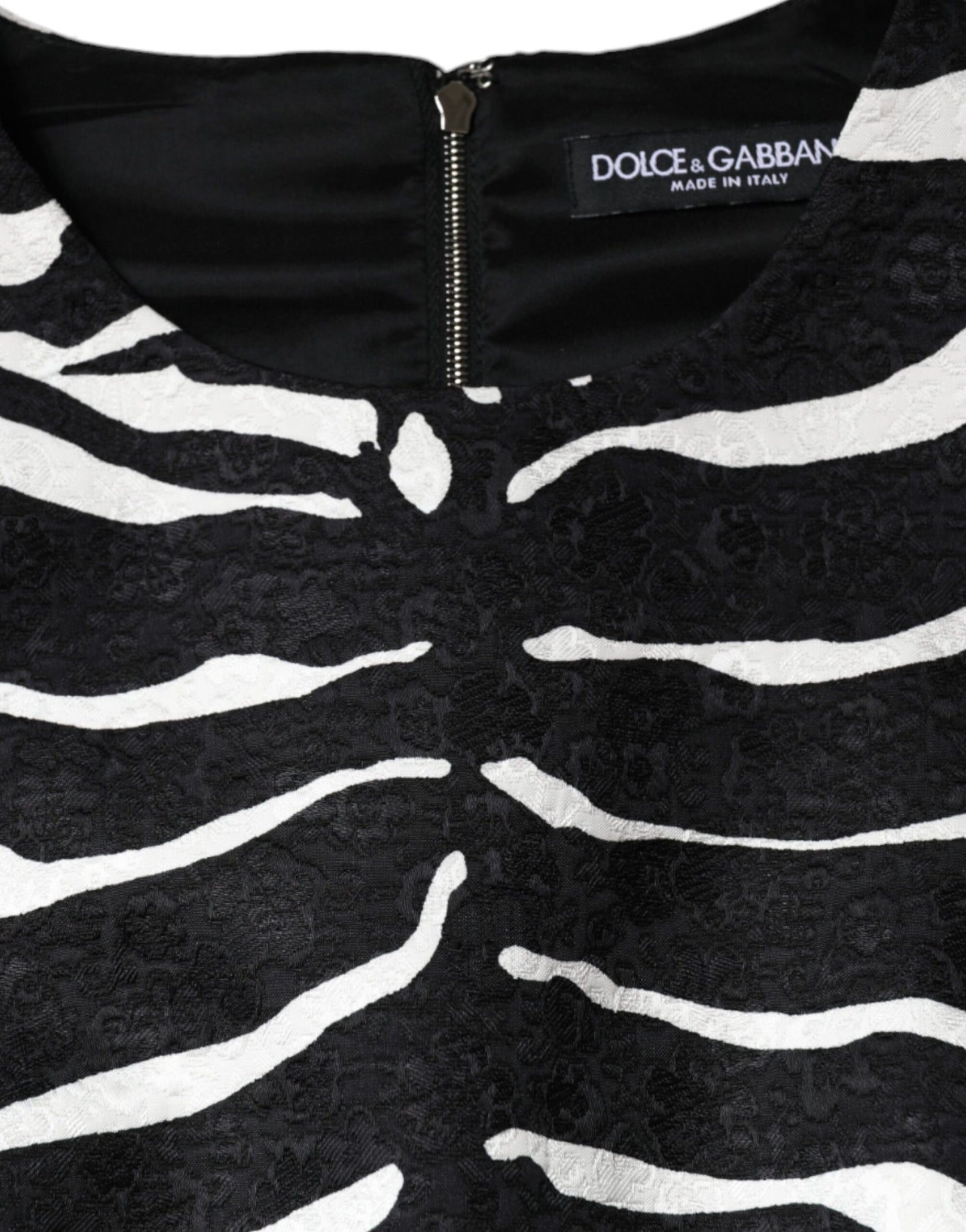 Dolce & Gabbana – Schwarzes, weißes A-Linien-Etui-Minikleid mit Zebramuster