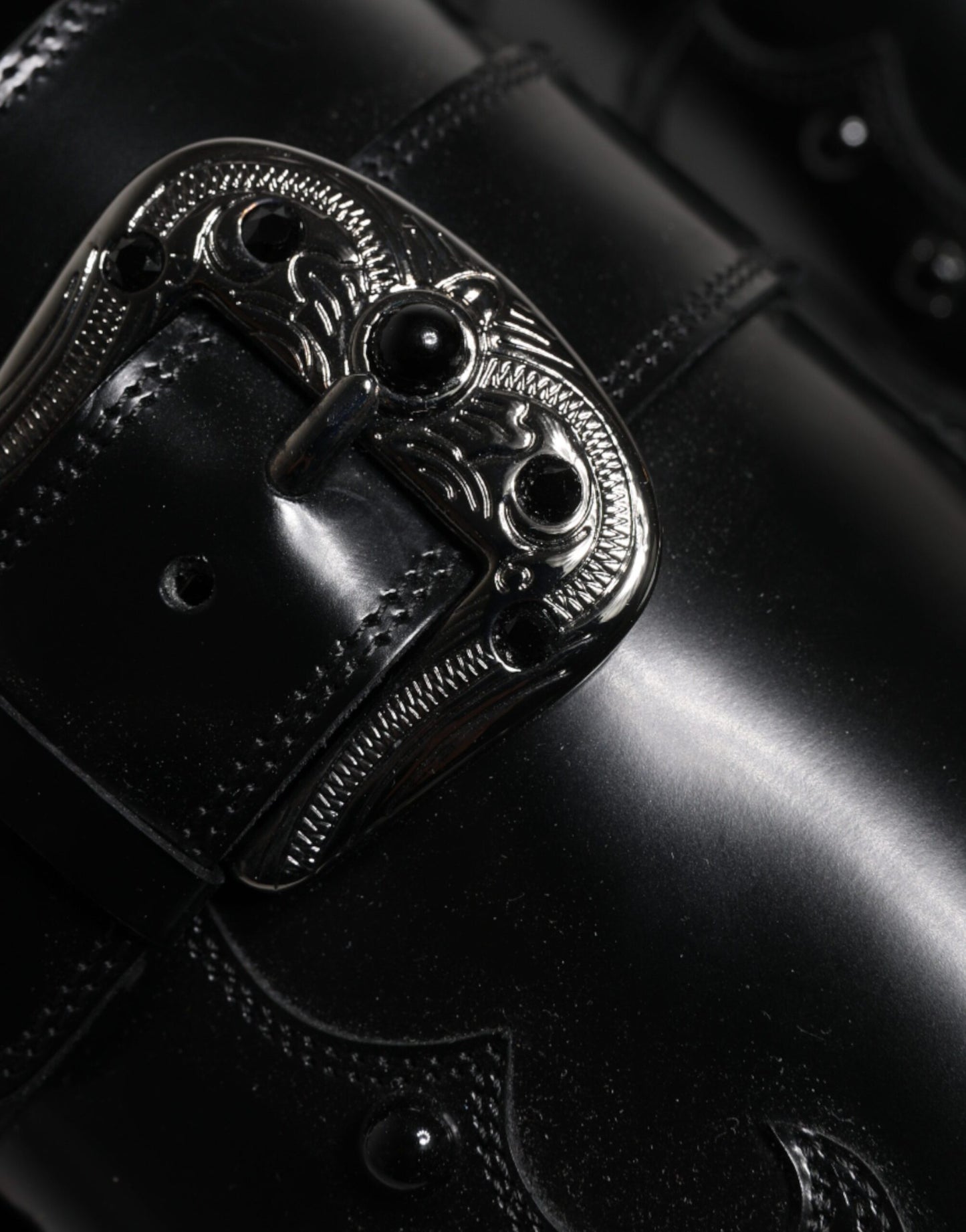 Dolce & Gabbana – Schwarze Derby-Schuhe mit Monkstrap und Verzierung