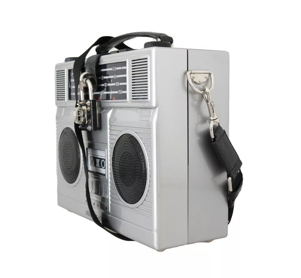 Dolce & Gabbana Silberne Retro-Radio-Boombox, limitierte Auflage, handgefertigte Holztasche