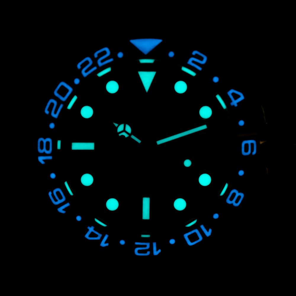 Orologio in gomma nera Bobroff