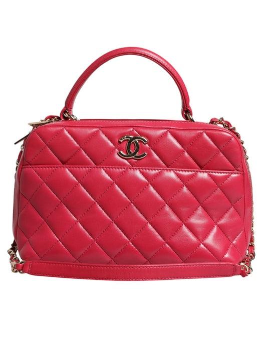 Sac en cuir d'agneau matelassé à chaîne CC rose Chanel
