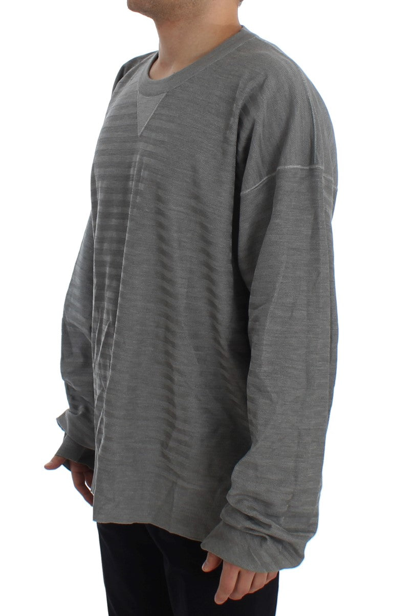 Jersey de seda con cuello redondo gris