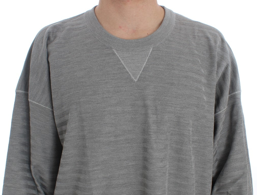 Jersey de seda con cuello redondo gris