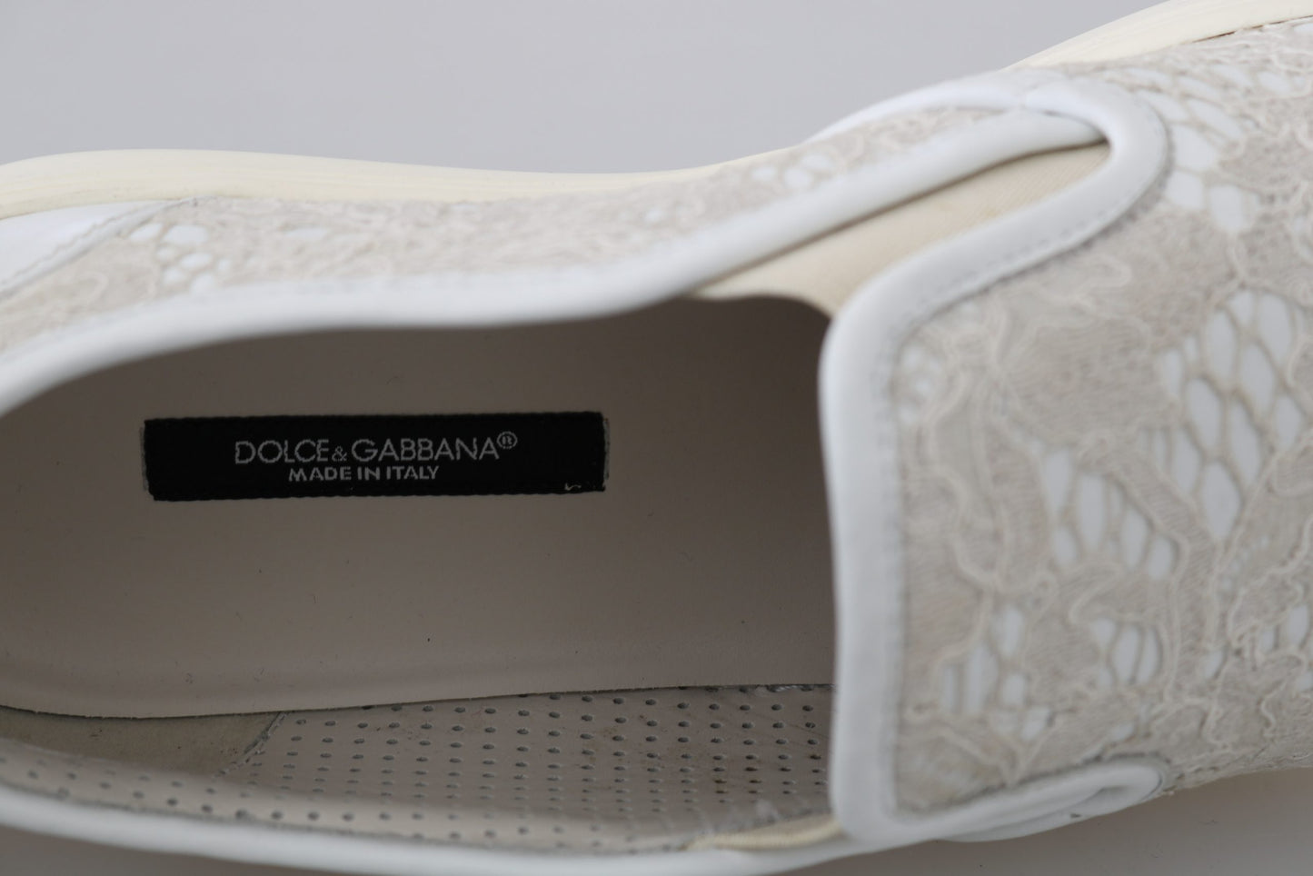 Dolce & Gabbana Elegante Off-White Slipper für Damen