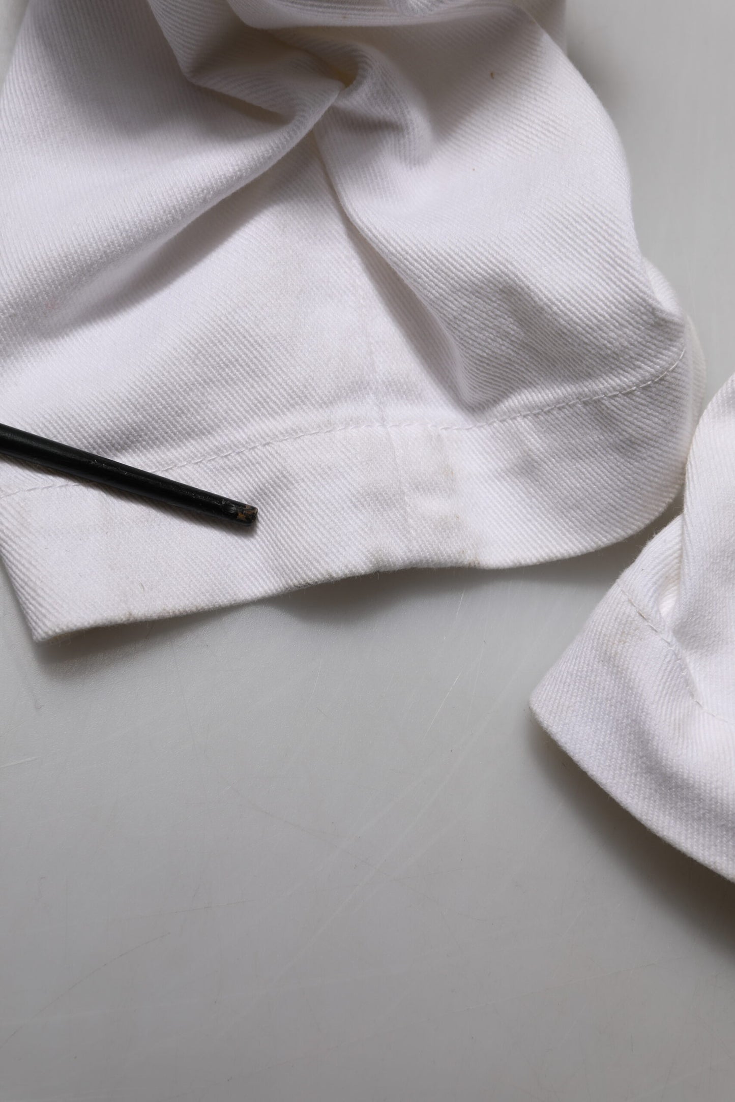 Dolce & Gabbana White Tattered Cotton High Waist Denim Jeans