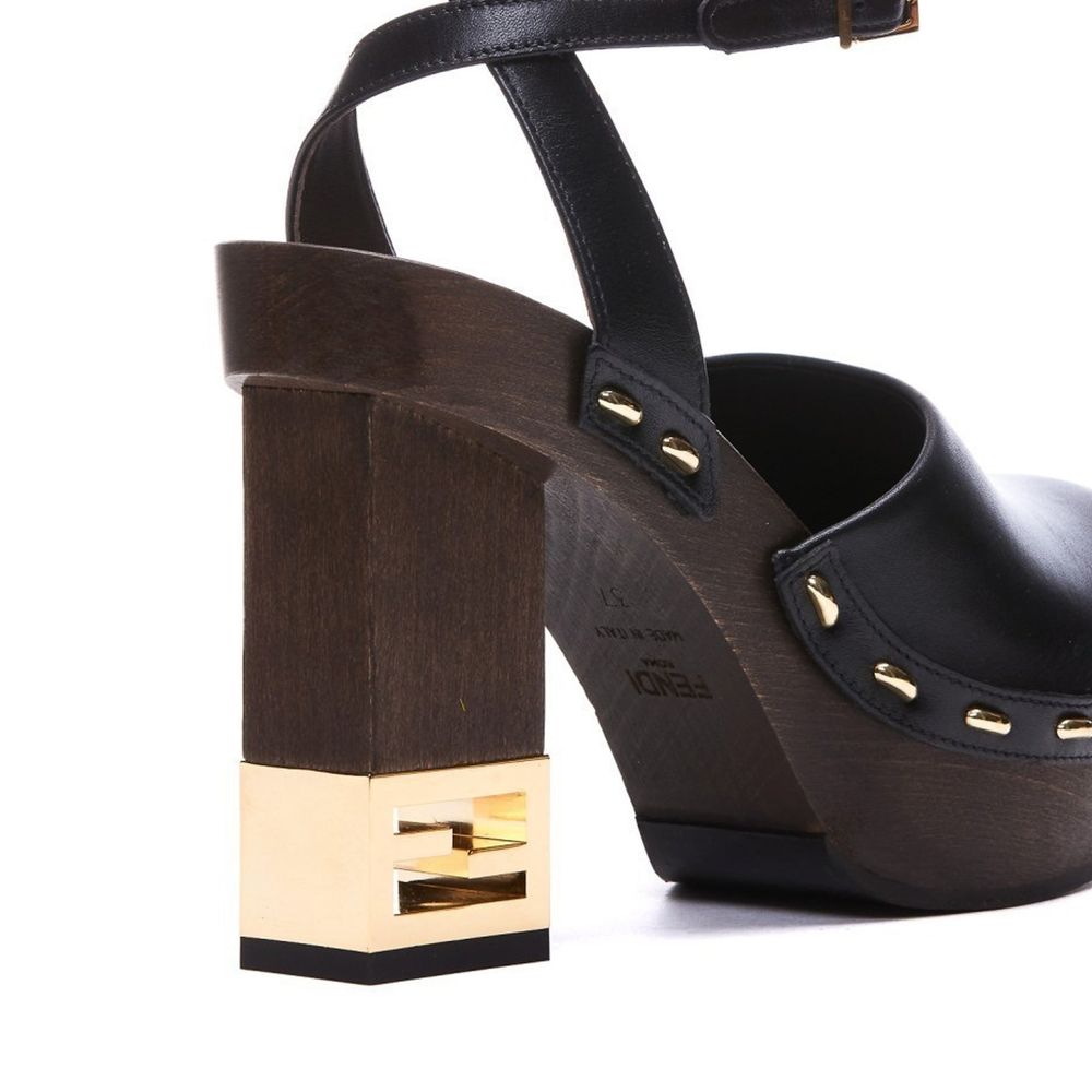 Fendi Decorative Heel Leather Pumps