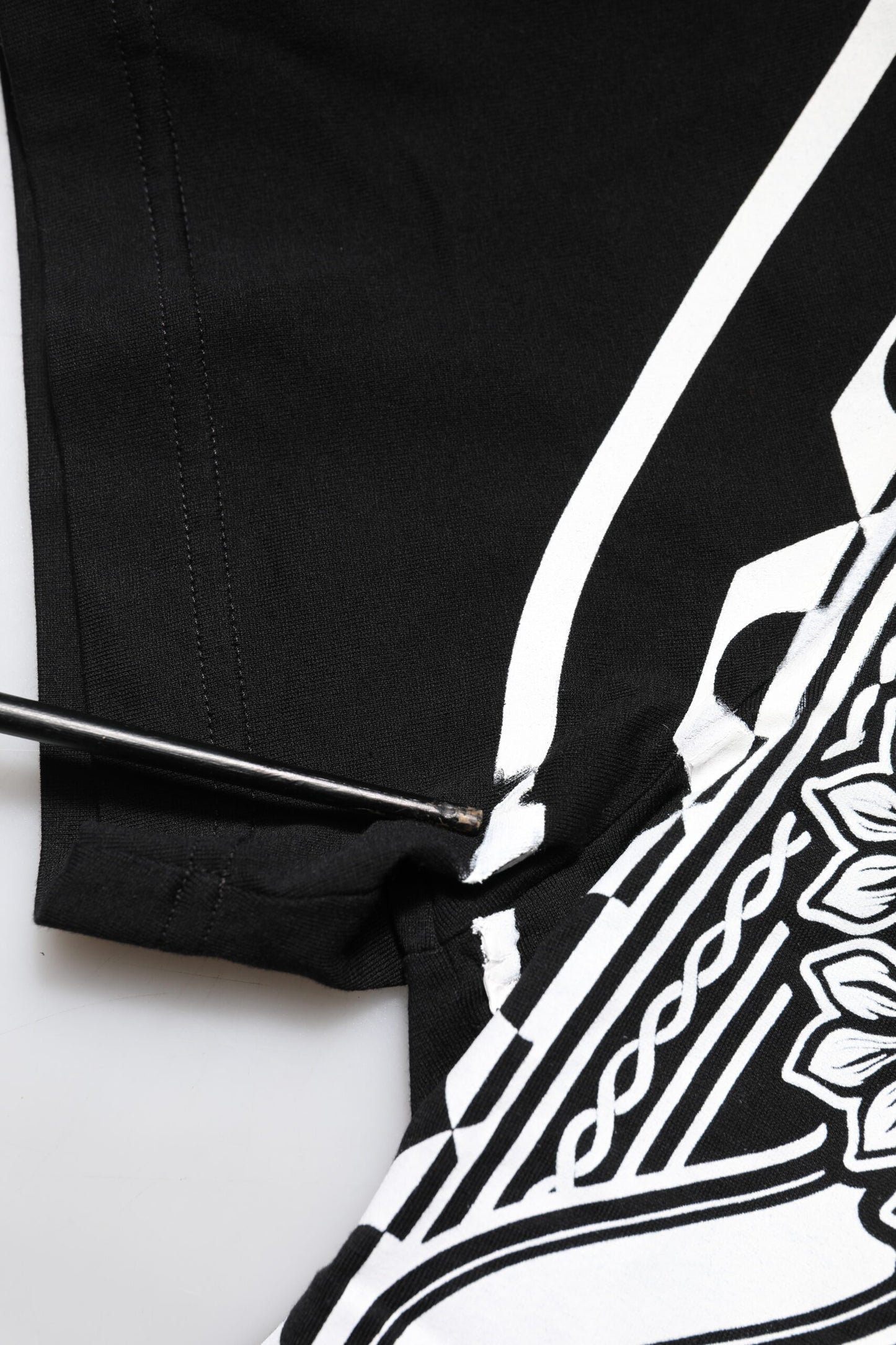 Dolce & Gabbana Black Bandana Print Cotton Crew Neck T-shirt