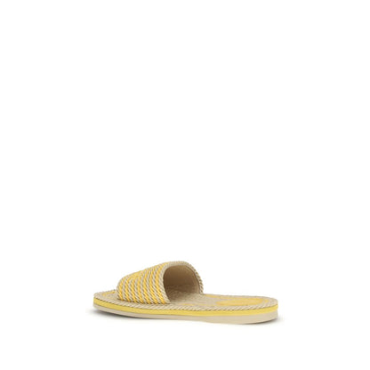 Chloé Beige Lamb Ovis Aries Aries Flat Sandals