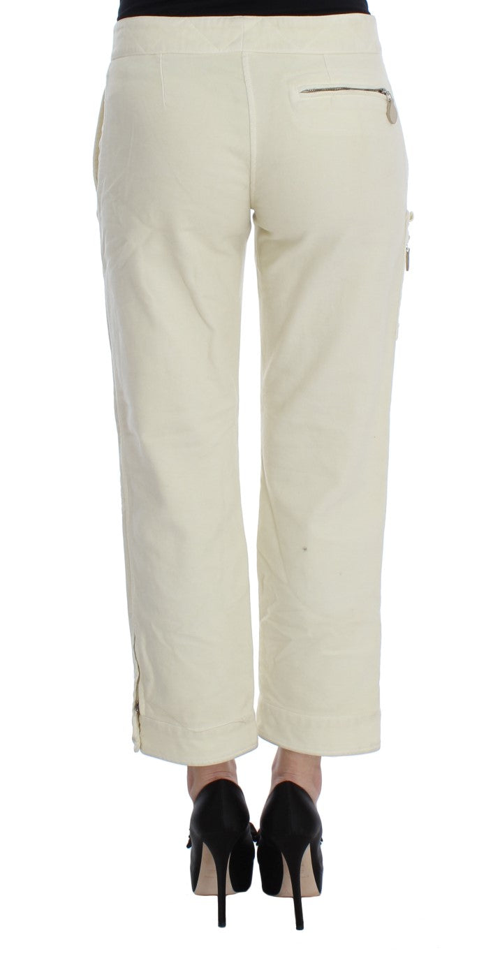 Pantaloni cargo corti capri in cotone beige