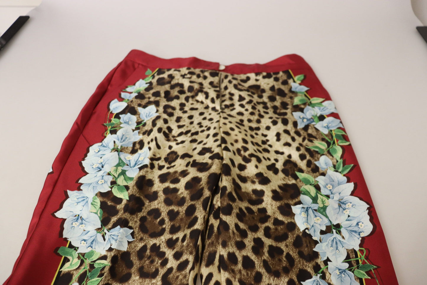 Dolce &amp; Gabbana Elegante mehrfarbige Seidenhose mit hoher Taille