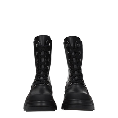 Stuart Weitzman Black Leather Ankle