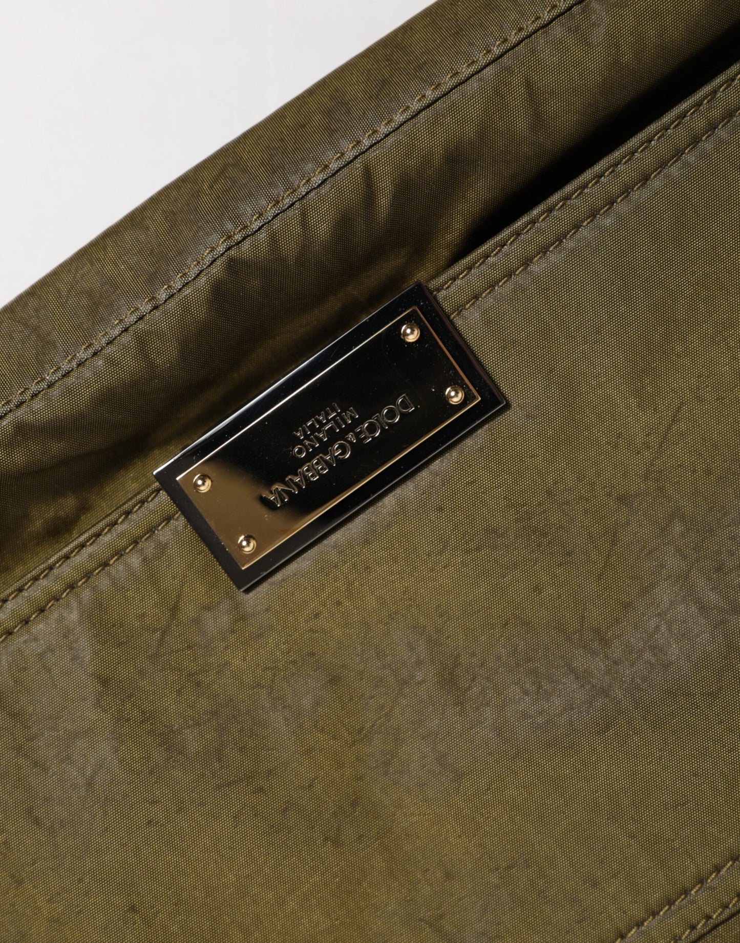 Dolce &amp; Gabbana Handtasche mit dunkelgrünem Nylon-Logo-Schulterriemen