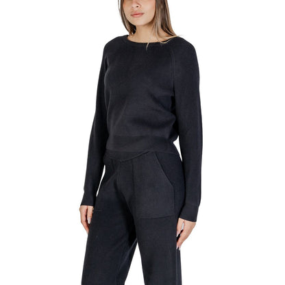 Cleré Black Viscose Sweater